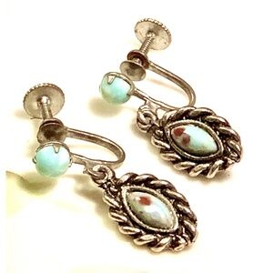 3/$32 VTG 60s/70s Faux Turquoise Silver Tone Dainty Dangle Screw Back Earrings